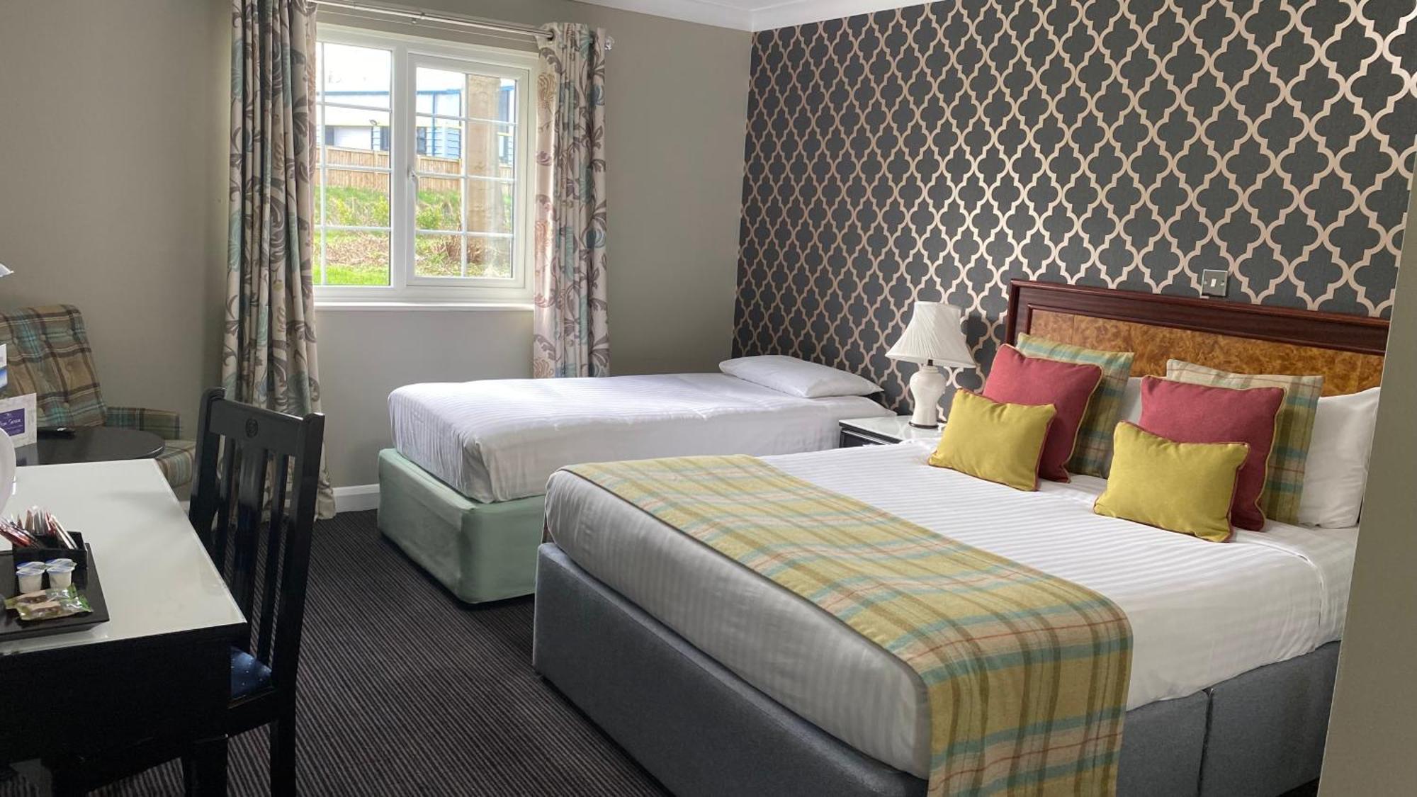 Stone House Hotel 'A Bespoke Hotel' Luaran gambar